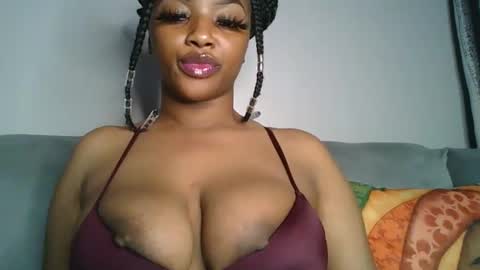 Snapshot of sexy_sweetcandy chatting on 24, 12, 2024 sexy sweetcandy online show from 24, 12, 2024
