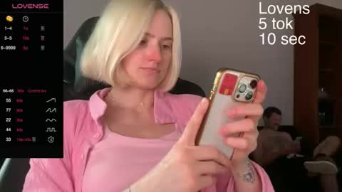 Snapshot of sexy_sweets chatting on 21, 9, 2025 Sexy-Sweets online show from 21, 9, 2025
