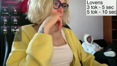 Sexy-Sweets online show from 19, 12, 2025