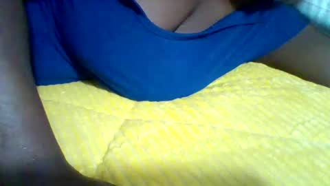 Snapshot of sexy_vivy1 chatting on 30, 9, 2025 sexy_vivy1 online show from 30, 9, 2025