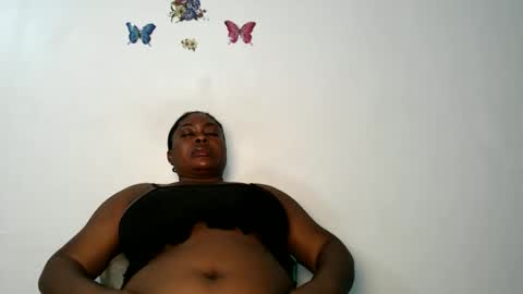 Snapshot of sexy_wetpussyy chatting on 27, 11, 2025 Luna online show from 27, 11, 2025