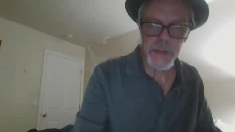 Snapshot of sexy_white_daddy chatting on 21, 2, 2025 Daddy online show from 21, 2, 2025