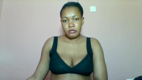 Snapshot of sexyapple2002 chatting on 11, 10, 2025 sexyapple2002 online show from 11, 10, 2025