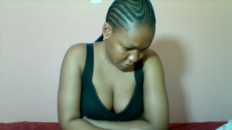 sexyapple2002 online show from 29, 10, 2025