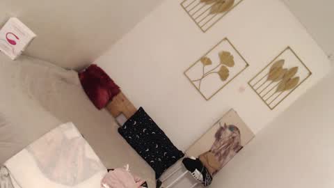 Lexie online show from 4, 1, 2025