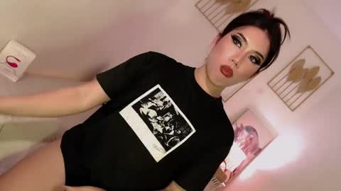 Lexie online show from 7, 2, 2025