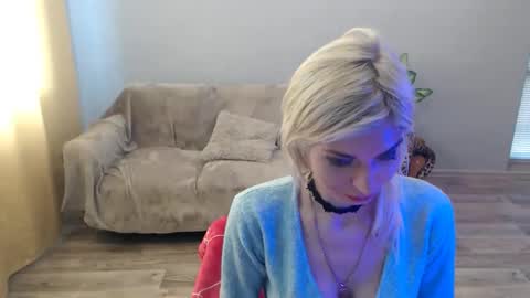 Snapshot of sexybeatriice chatting on 27, 4, 2026 sexybeatriice online show from 27, 4, 2026