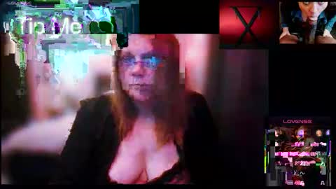 Snapshot of sexybeautifularies chatting on 19, 5, 2026 SexyBeautifulAries online show from 19, 5, 2026