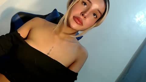 Snapshot of sexybite1 chatting on 24, 2, 2025 Seraphina Blaze online show from 24, 2, 2025