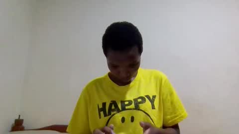 Snapshot of sexybrown14 chatting on 5, 11, 2025 Essy online show from 5, 11, 2025