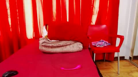 sexybustyboobs online show from 13, 11, 2025