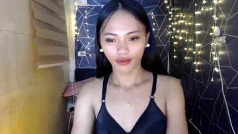 Snapshot of sexycheng chatting on 3, 11, 2025 Miss Cheng online show from 3, 11, 2025