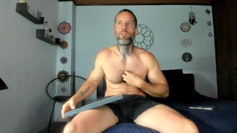 Antonioylola online show from 2, 4, 2026