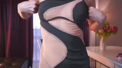 Snapshot of sexycutegirs chatting on 25, 10, 2025 Hello my name is Merry every 200 subs - Hot show Fav patterns 577123 pvt open online show from 25, 10, 2025