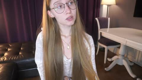 Snapshot of sexycutegirs chatting on 16, 12, 2025 Hello my name is Merry every 200 subs - Hot show Fav patterns 577123 pvt open online show from 16, 12, 2025