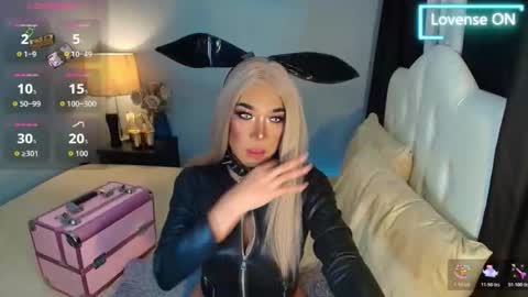 sexydoll_marie online show from 15, 4, 2026