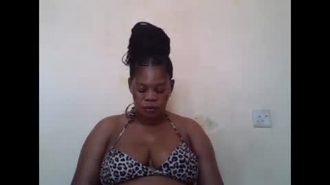 Snapshot of sexydove2 chatting on 8, 2, 2025 EMILY online show from 8, 2, 2025