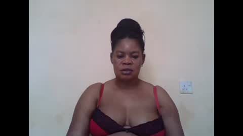 Snapshot of sexydove2 chatting on 8, 3, 2025 EMILY online show from 8, 3, 2025