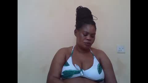 Snapshot of sexydove2 chatting on 9, 3, 2025 EMILY online show from 9, 3, 2025