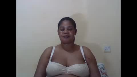 Snapshot of sexydove2 chatting on 10, 3, 2025 EMILY online show from 10, 3, 2025