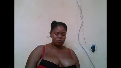 Snapshot of sexydove2 chatting on 26, 9, 2025 EMILY online show from 26, 9, 2025