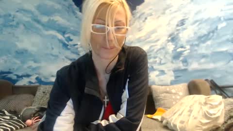 Snapshot of sexyeni chatting on 26, 1, 2025 ENI pvt moan your name WHEN I M NOT online you tell me in SNAPCHAT deal yes add me... FREE TWITTER magiconline101...... online show from 26, 1, 2025