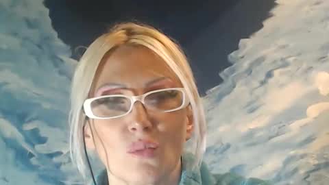 Snapshot of sexyeni chatting on 18, 3, 2026 ENI pvt moan your name WHEN I M NOT online you tell me in SNAPCHAT deal yes add me... FREE TWITTER magiconline101...... online show from 18, 3, 2026