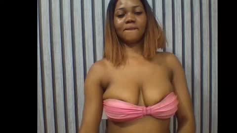 sexyeye368293 online show from 16, 12, 2025