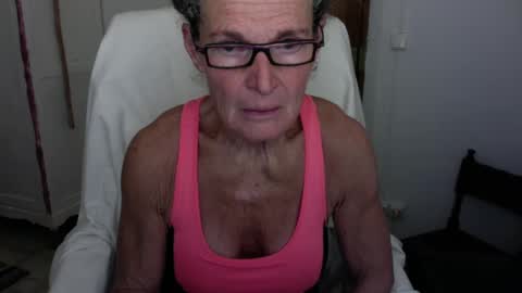 Snapshot of sexyfit58 chatting on 1, 3, 2025 SexyFit58 online show from 1, 3, 2025