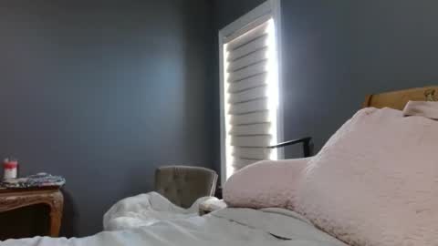 LisaisLuscious online show from 6, 3, 2025