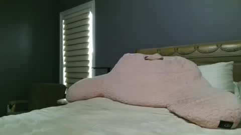 LisaisLuscious online show from 10, 7, 2026