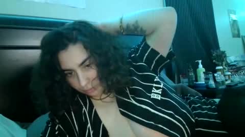 ETERNAL GODDESS WOMAN  online show from 26, 1, 2025