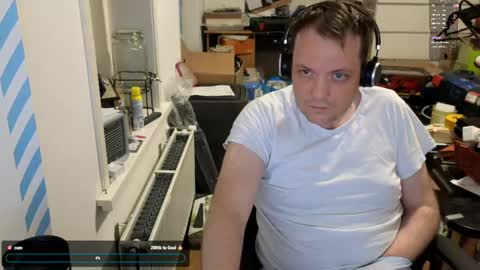 Snapshot of sexyhotboy87 chatting on 21, 1, 2025 Henry online show from 21, 1, 2025