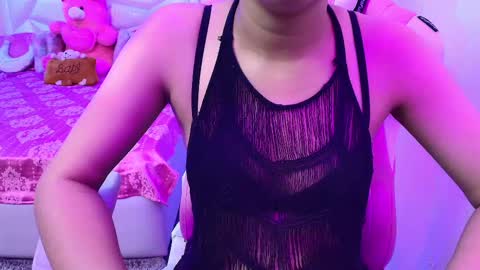 sexyislive online show from 4, 3, 2025