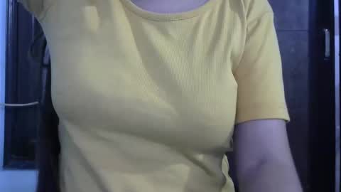 Snapshot of sexylavanya143 chatting on 13, 1, 2025 sexy lavanya online show from 13, 1, 2025