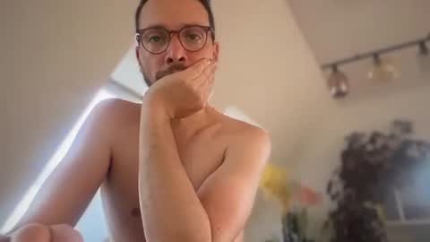 Snapshot of sexyleo8282 chatting on 6, 6, 2026 sexyleo8282 online show from 6, 6, 2026