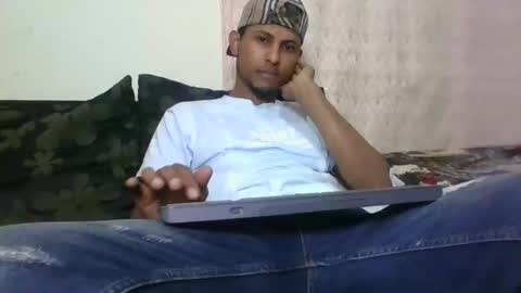 Sexy leon online show from 4, 2, 2025