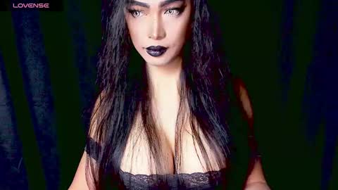 April online show from 18, 3, 2026