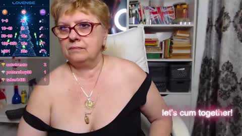 sexylynette4u online show from 16, 12, 2024