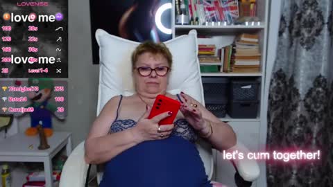 sexylynette4u online show from 6, 1, 2025