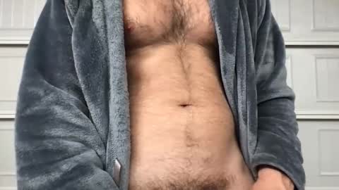 Snapshot of sexymanmk26 chatting on 19, 4, 2026 lets go private im ready to play pvt cum online show from 19, 4, 2026