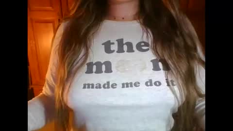 Snapshot of sexymisss24 chatting on 18, 2, 2025 sexymisss24 online show from 18, 2, 2025