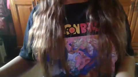 Snapshot of sexymisss24 chatting on 6, 3, 2025 sexymisss24 online show from 6, 3, 2025