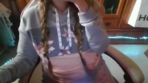 Snapshot of sexymisss24 chatting on 15, 11, 2025 sexymisss24 online show from 15, 11, 2025