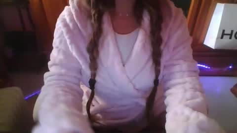 Snapshot of sexymisss24 chatting on 2, 12, 2025 sexymisss24 online show from 2, 12, 2025