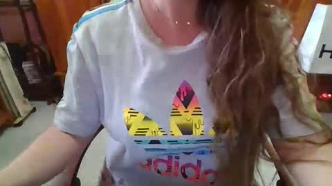 Snapshot of sexymisss24 chatting on 27, 5, 2026 sexymisss24 online show from 27, 5, 2026