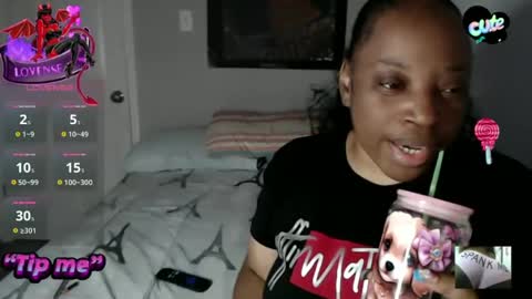 Snapshot of sexymona1218 chatting on 12, 9, 2025 SexyMona online show from 12, 9, 2025