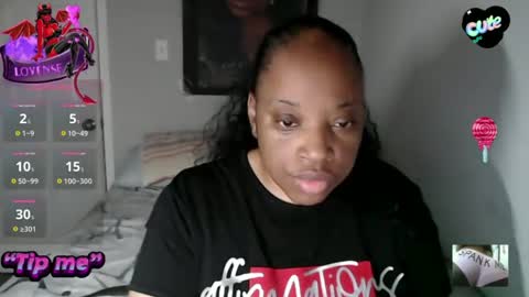 Snapshot of sexymona1218 chatting on 15, 9, 2025 SexyMona online show from 15, 9, 2025