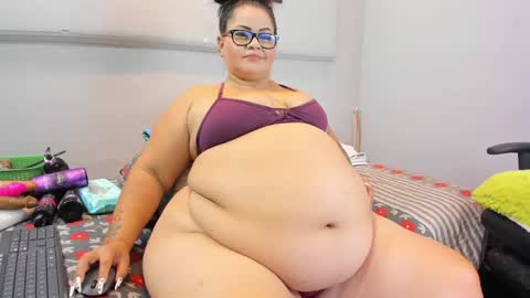 Snapshot of sexymoonlatina chatting on 4, 3, 2025 Natasha online show from 4, 3, 2025