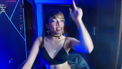 Snapshot of sexynaf chatting on 20, 12, 2024 N A F online show from 20, 12, 2024